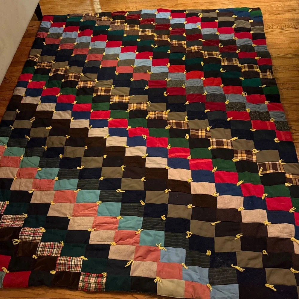 1.a.0.0.0.8.h Vtg Handmade Tied Patchwork Quilt 70x84 Mixed Fabric Folk Art